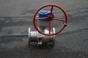 Kohout kulový s ruční převodovkou