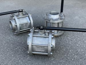 Kohouty kulové nerezové