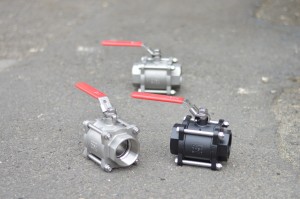 Kohouty kulové závitové (nerez-ocel)