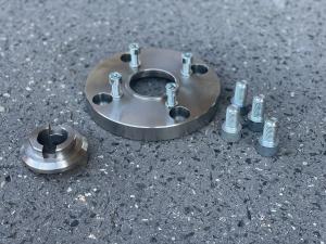 Příruba prechodová DIN3338 F14F10 pro připojení servopohonu AUMA